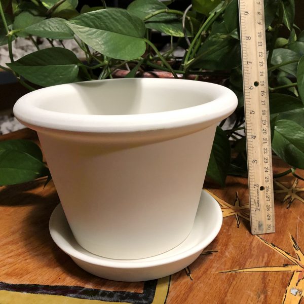 Planter -  7"Diam w/ Saucer